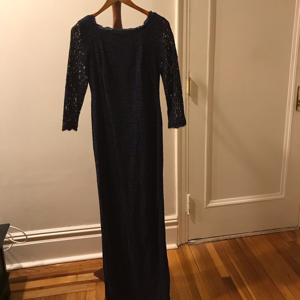 Adrianna Papell, Navy gown